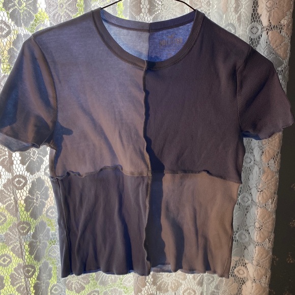 The brand is hollister it’s a new shirt that just isn’t my style - Picture 1 of 3